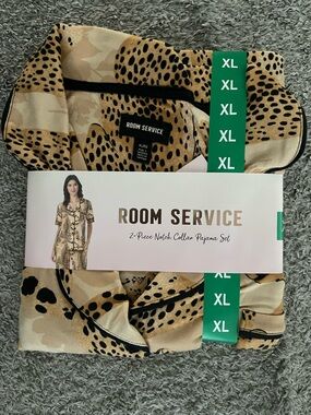 Room Service Women's 2-Piece Notch Collar Pajama Set - Beige Animal Print